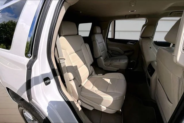 Used 2019 White GMC Denali image 26