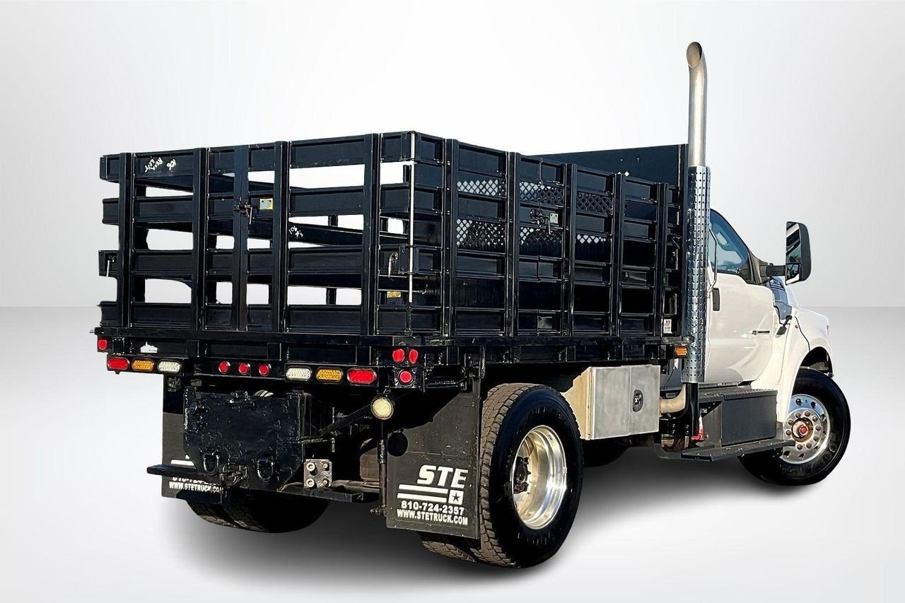 Used 2021 OXFORD WHITE Ford EXTENDED CAB CHASSIS-CAB image 6