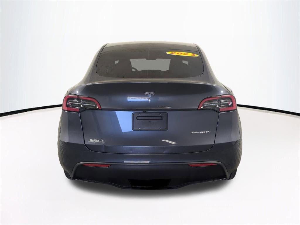 2023 Tesla Model Y Long Range - Photo 6