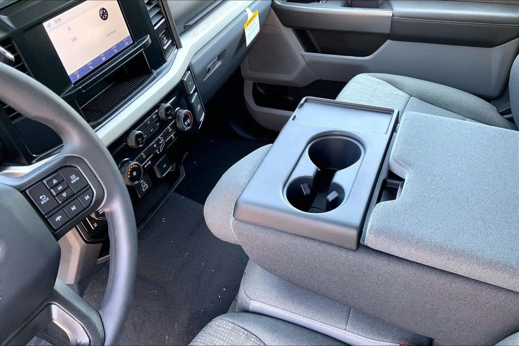 New 2026 Gray Ford XLT image 8