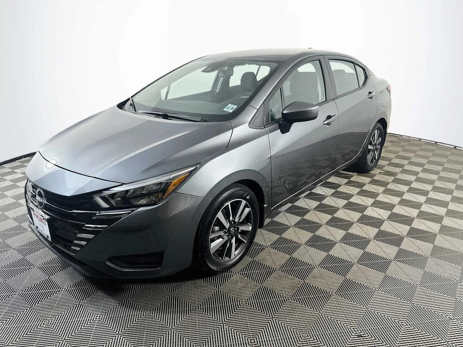 2025 Nissan Versa