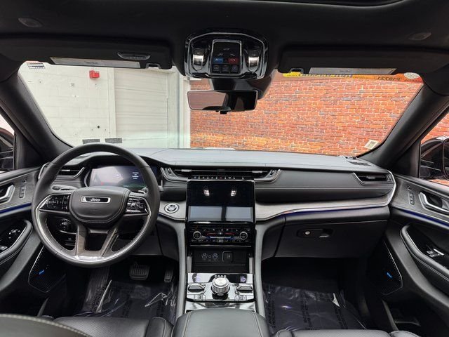2024 Jeep Grand Cherokee Overland 4xe - Photo 12