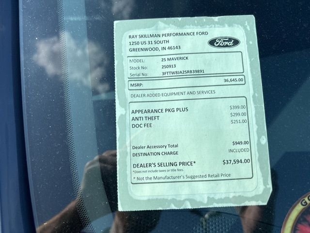 New 2025 Azure Gray Metallic Tri-Coat Ford XLT image 2