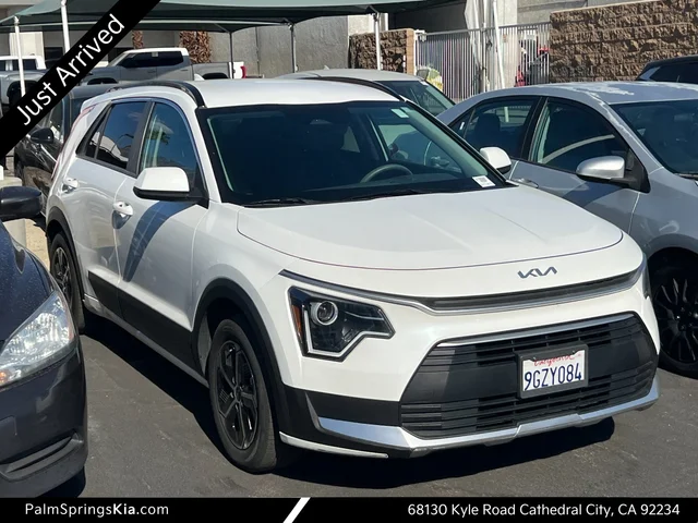 2023 Kia Niro LX