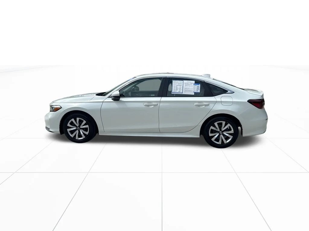 2026 Honda Civic LX - Photo 5