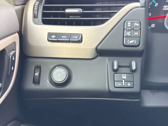 Certified Used 2020 ONYX BLACK GMC Denali image 28