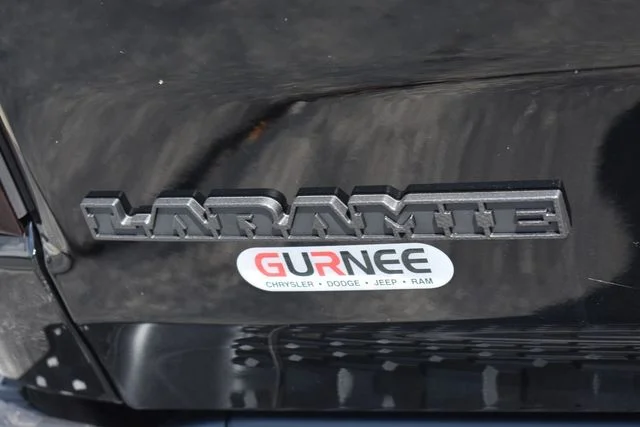 New 2026 Diamond Black Crystal Pearl-Coat Exterior Paint RAM Laramie image 23