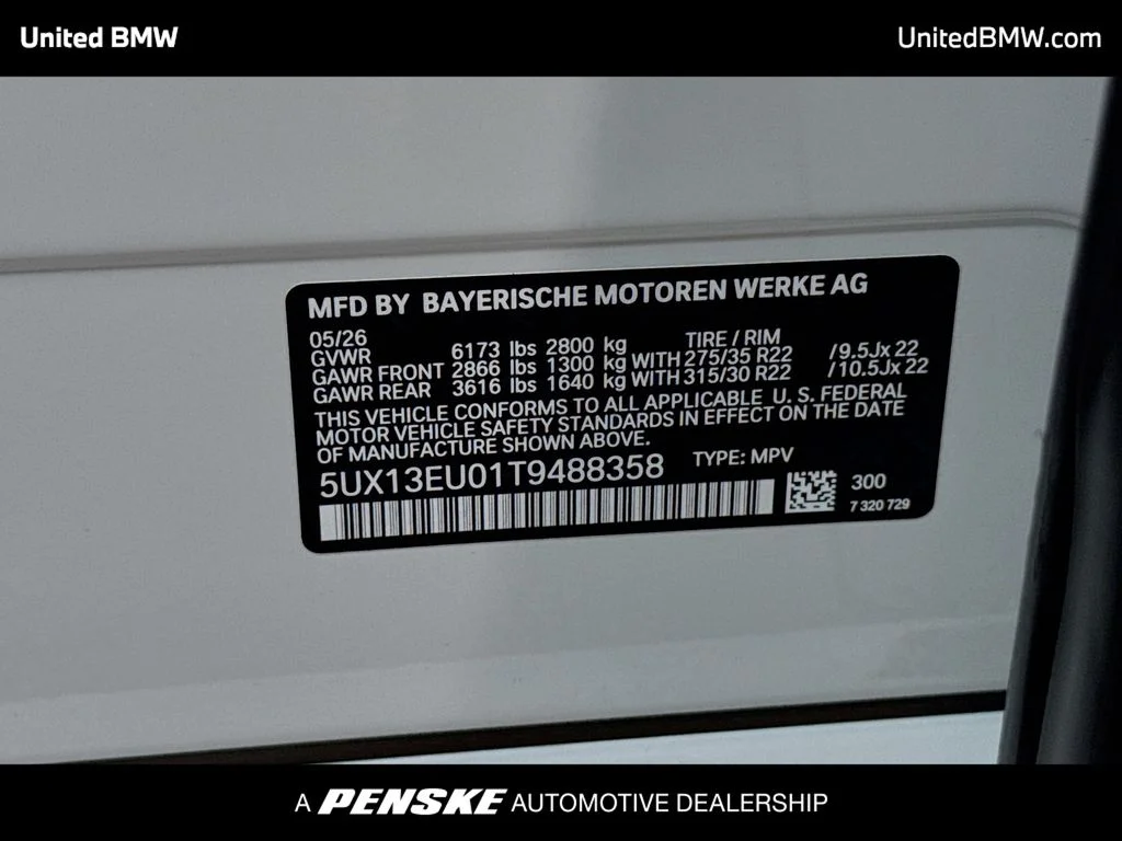 New 2026 Alpine White BMW sDrive40i image 15