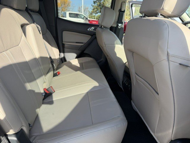 Used 2020 Silver Metallic Ford LARIAT image 30