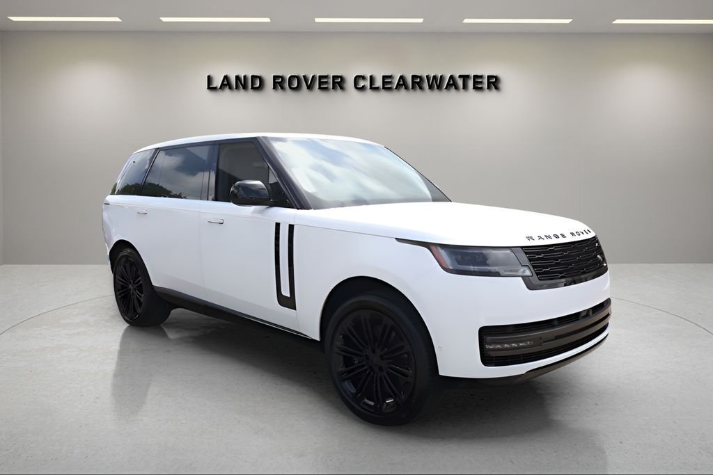 New 2026 Fuji White Land Rover SE image 7