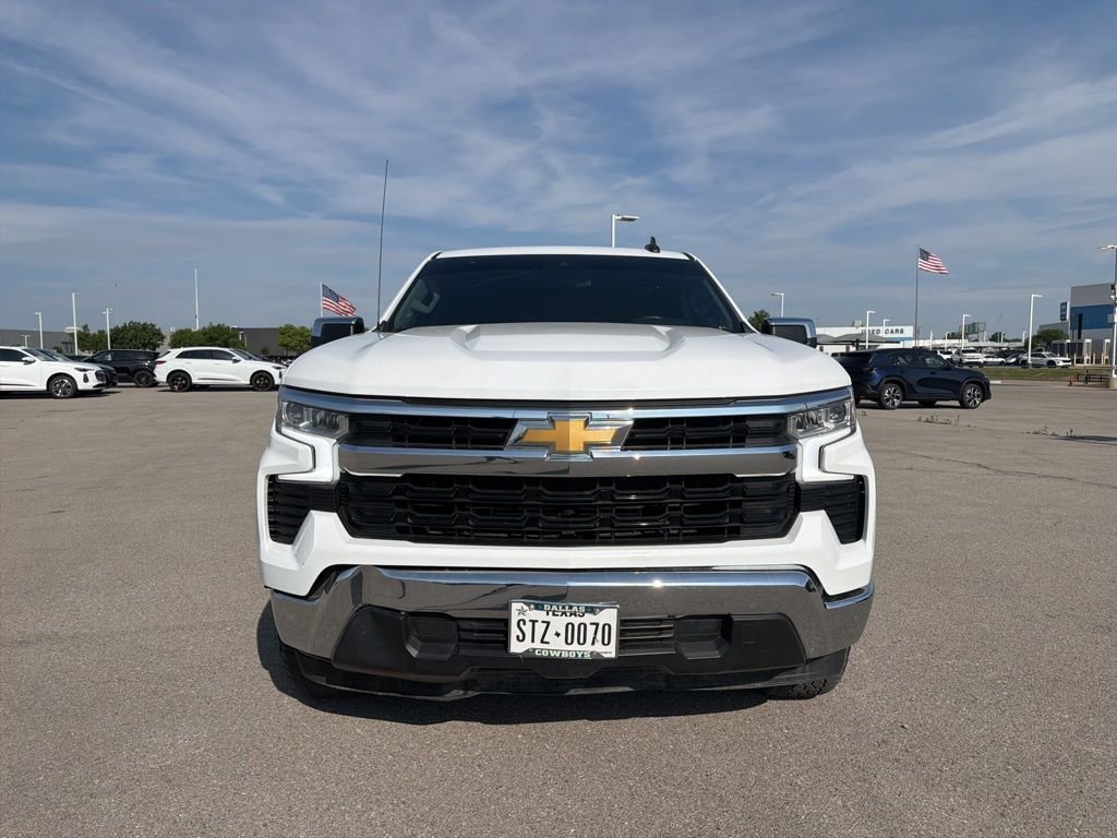 Used 2023 White Chevrolet LT image 8