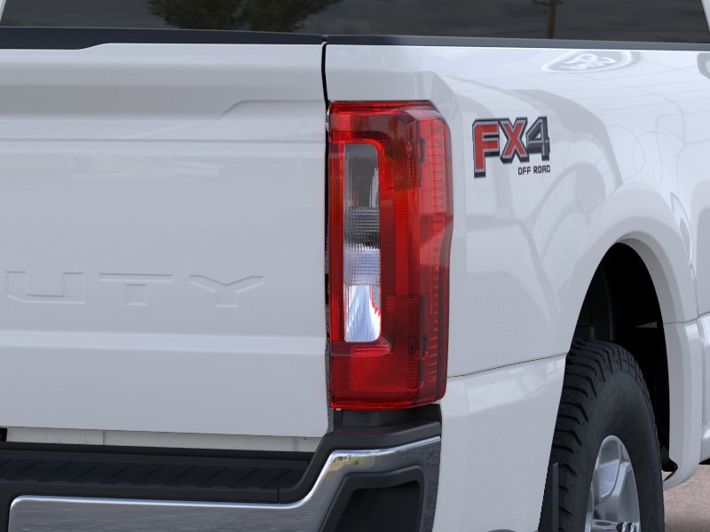 New 2026 Oxford White Ford F-350® XLT image 21