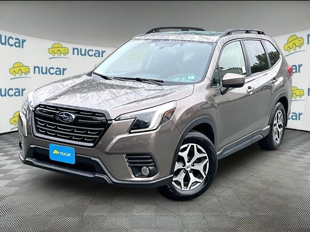 Used 2023 Brown Subaru Premium image 12