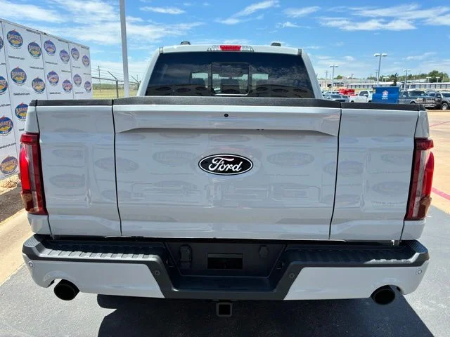 New 2026 Avalanche Ford Lariat image 5