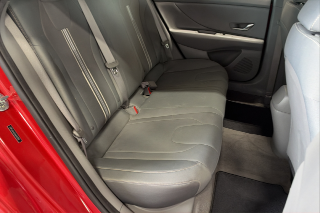 Used 2021 Calypso Red Hyundai SEL image 24