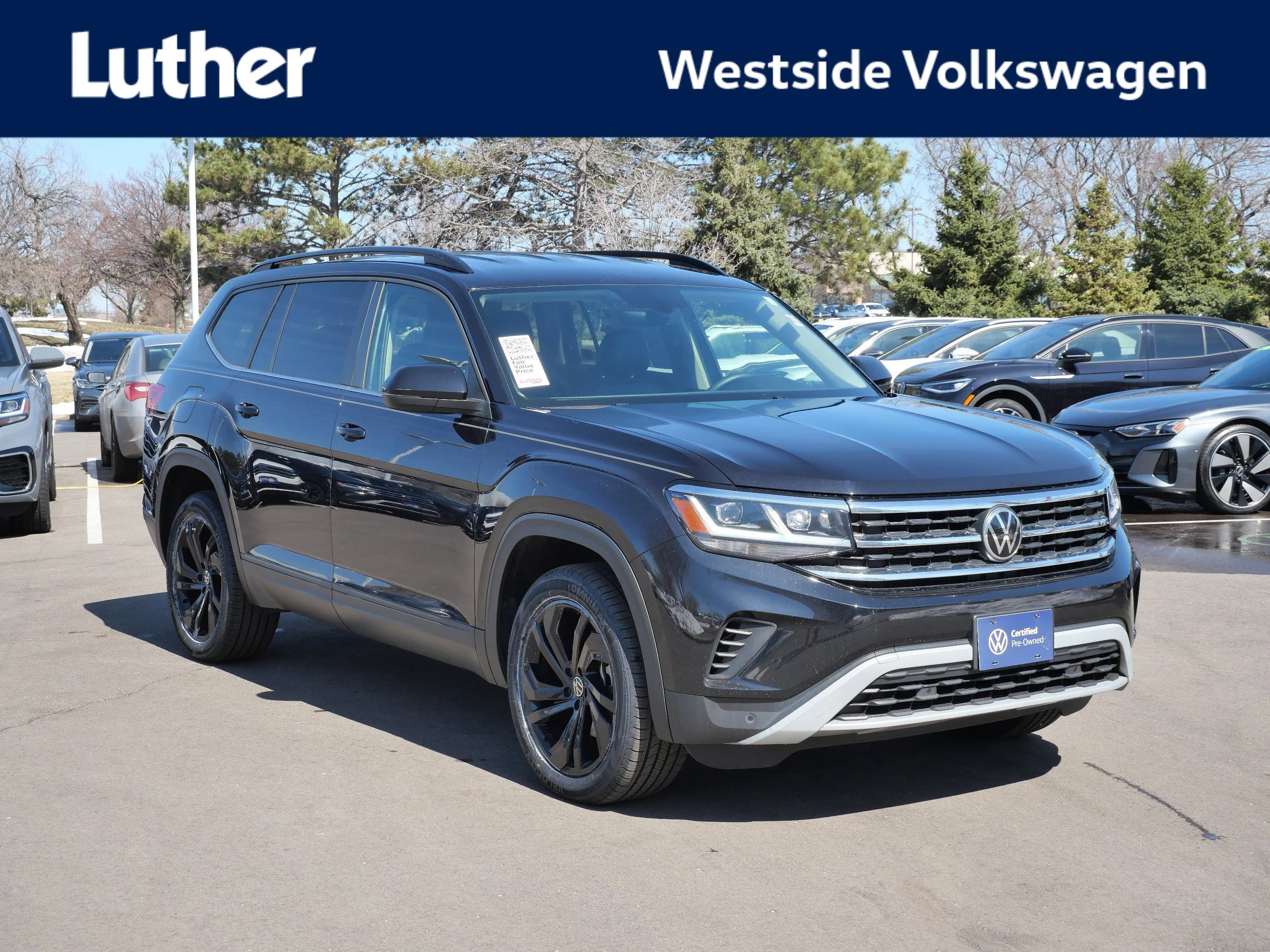 2022 Volkswagen Atlas 3.6L SE w/Tech 4MOTION's photo