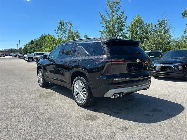 New 2026 Mosaic Black Metallic Chevrolet LT image 4