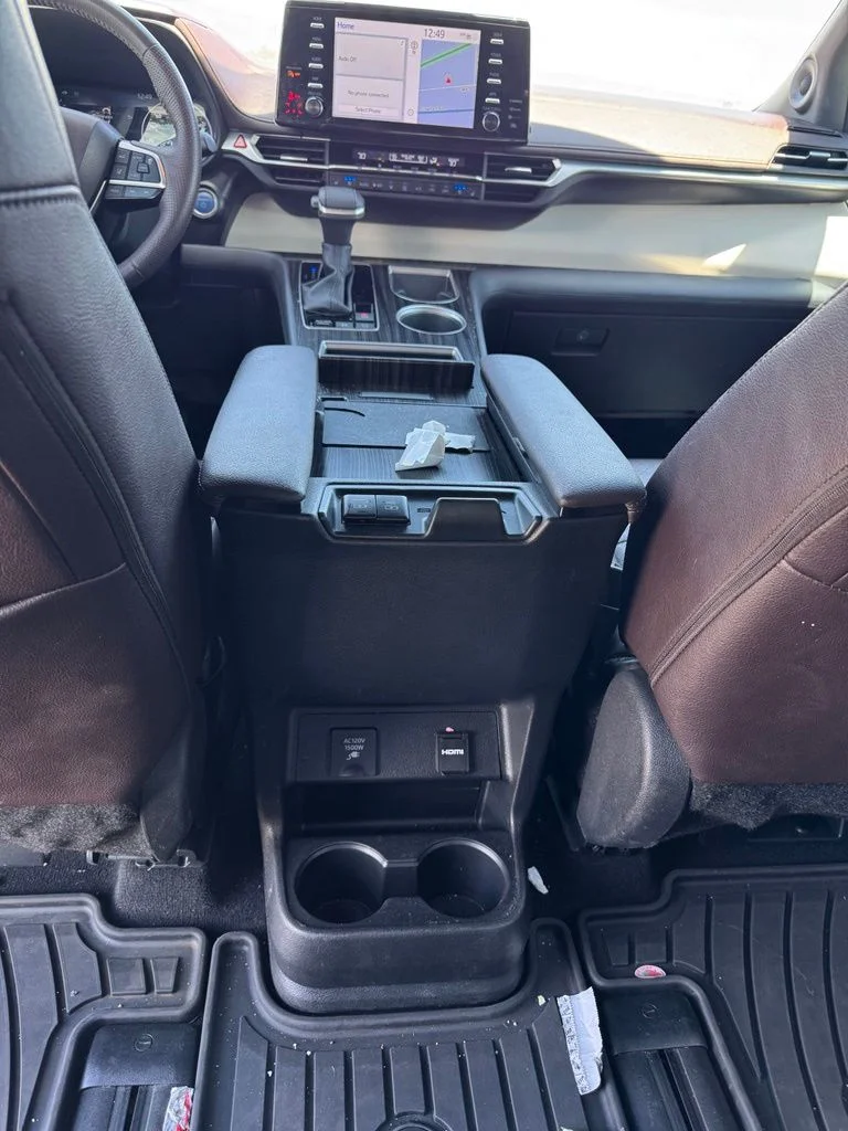 Used 2023 Pearl Toyota Platinum image 14