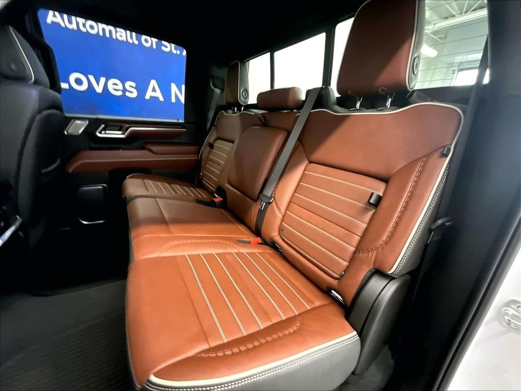 Used 2025 Summit White GMC Denali Ultimate image 15