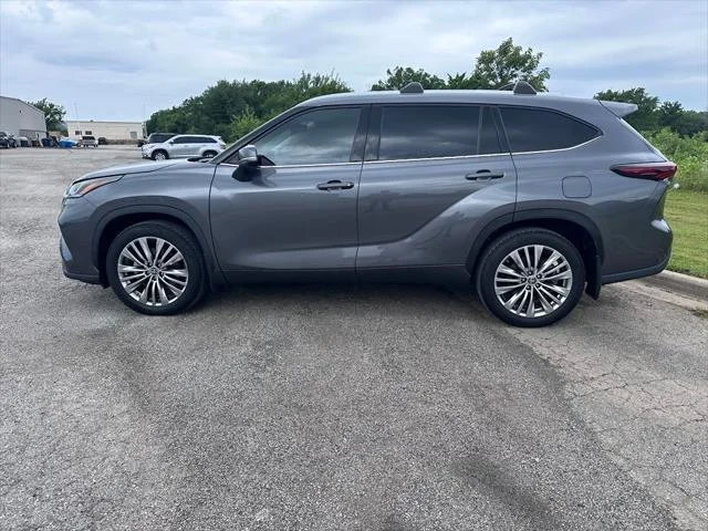 2024 Toyota Highlander Platinum - Photo 7
