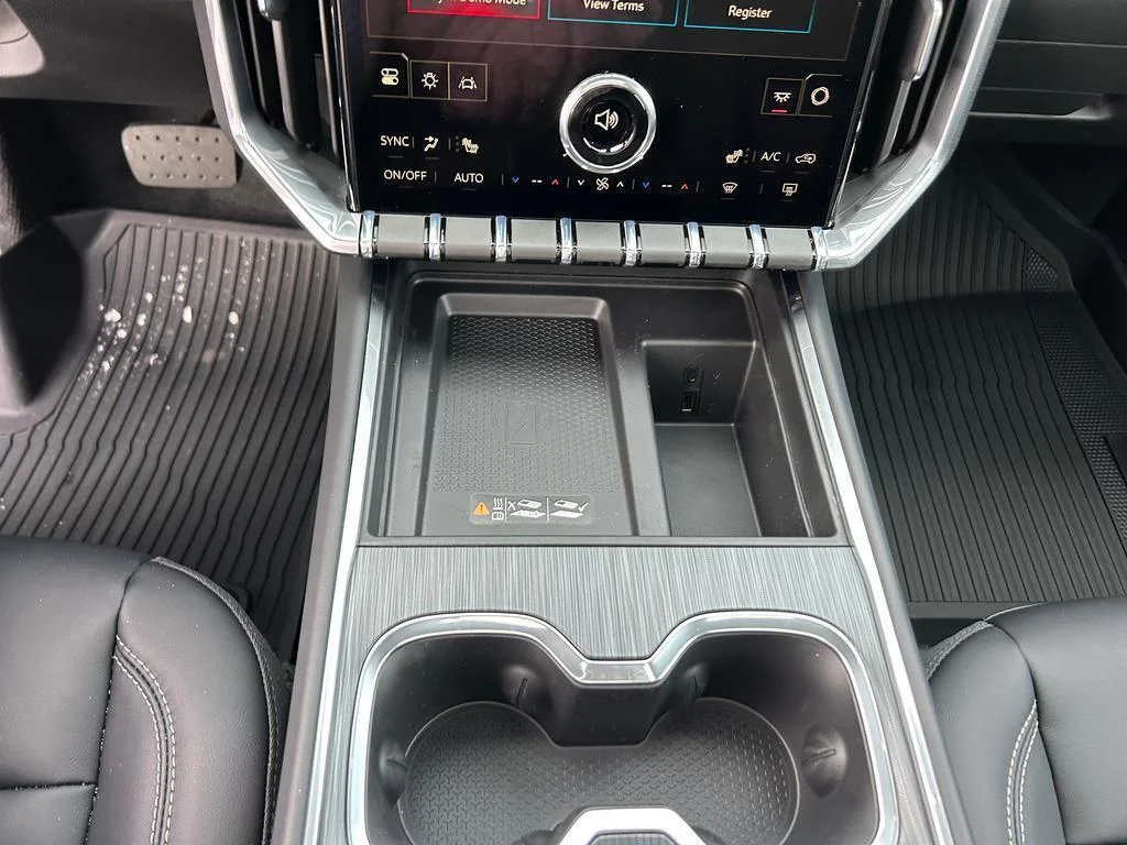 2026 GMC Acadia Elevation - Photo 11