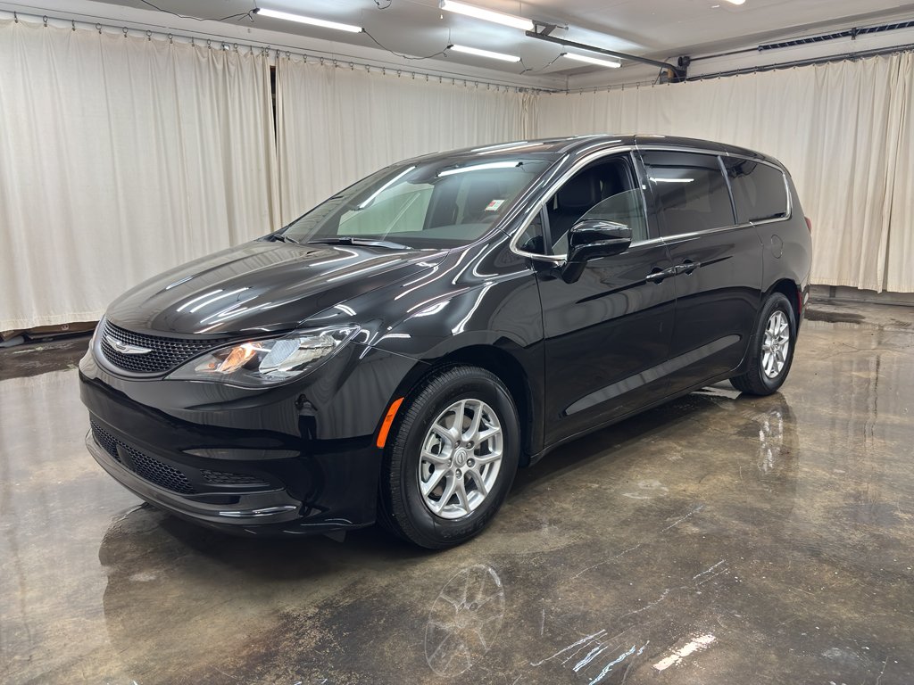 2026 Chrysler Voyager LX