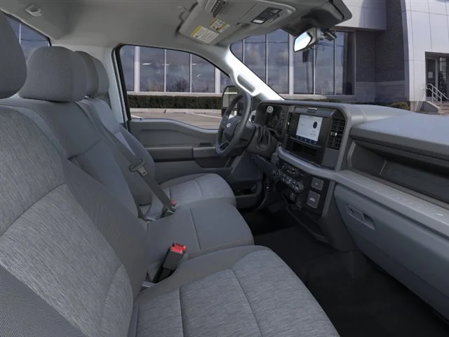 New 2026 Oxford White Ford XL image 11