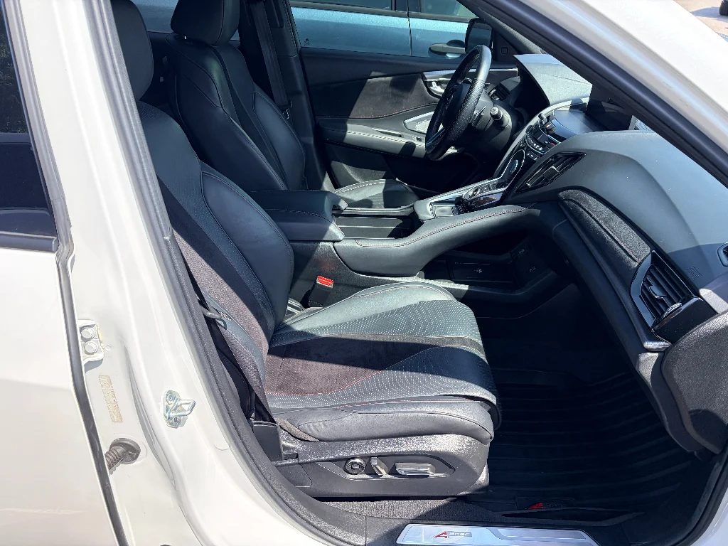 Used 2024 Platinum White Pearl Acura w/A-Spec Advance Package image 26