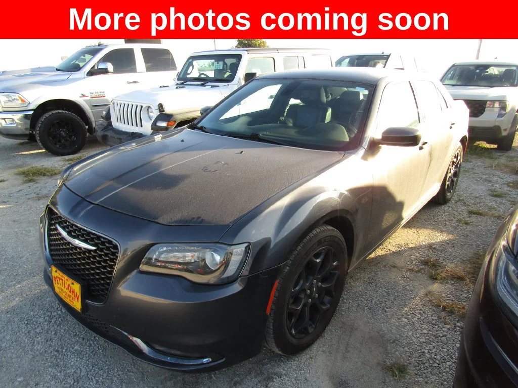 2019 Chrysler 300