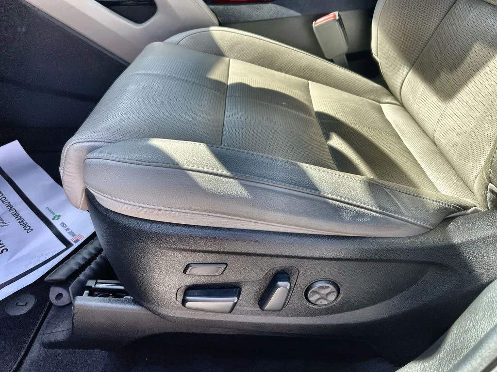 Used 2023 Green Kia SX image 12