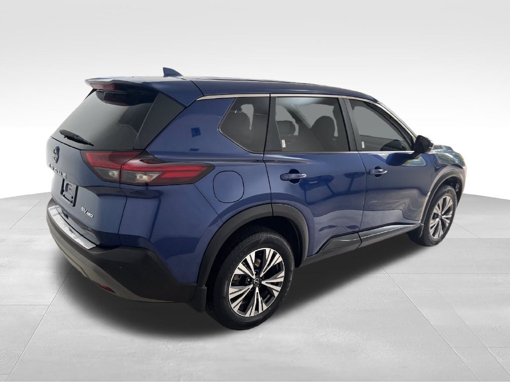 Used 2023 Blue Nissan SV image 5
