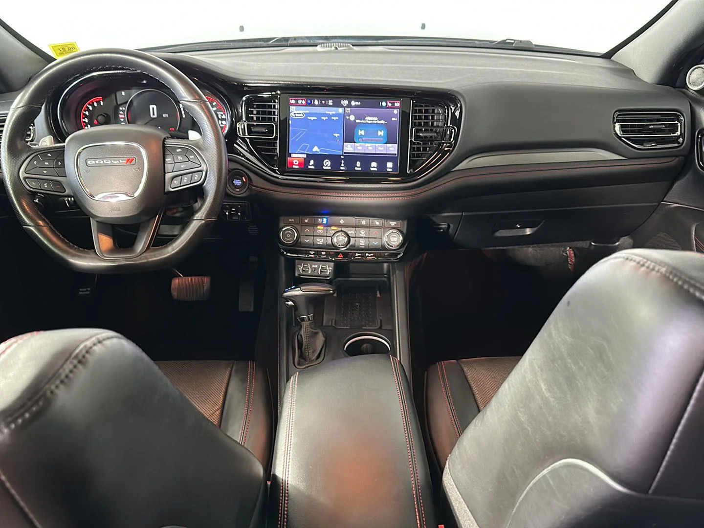 Used 2025 Vapour Grey Dodge R/T image 33