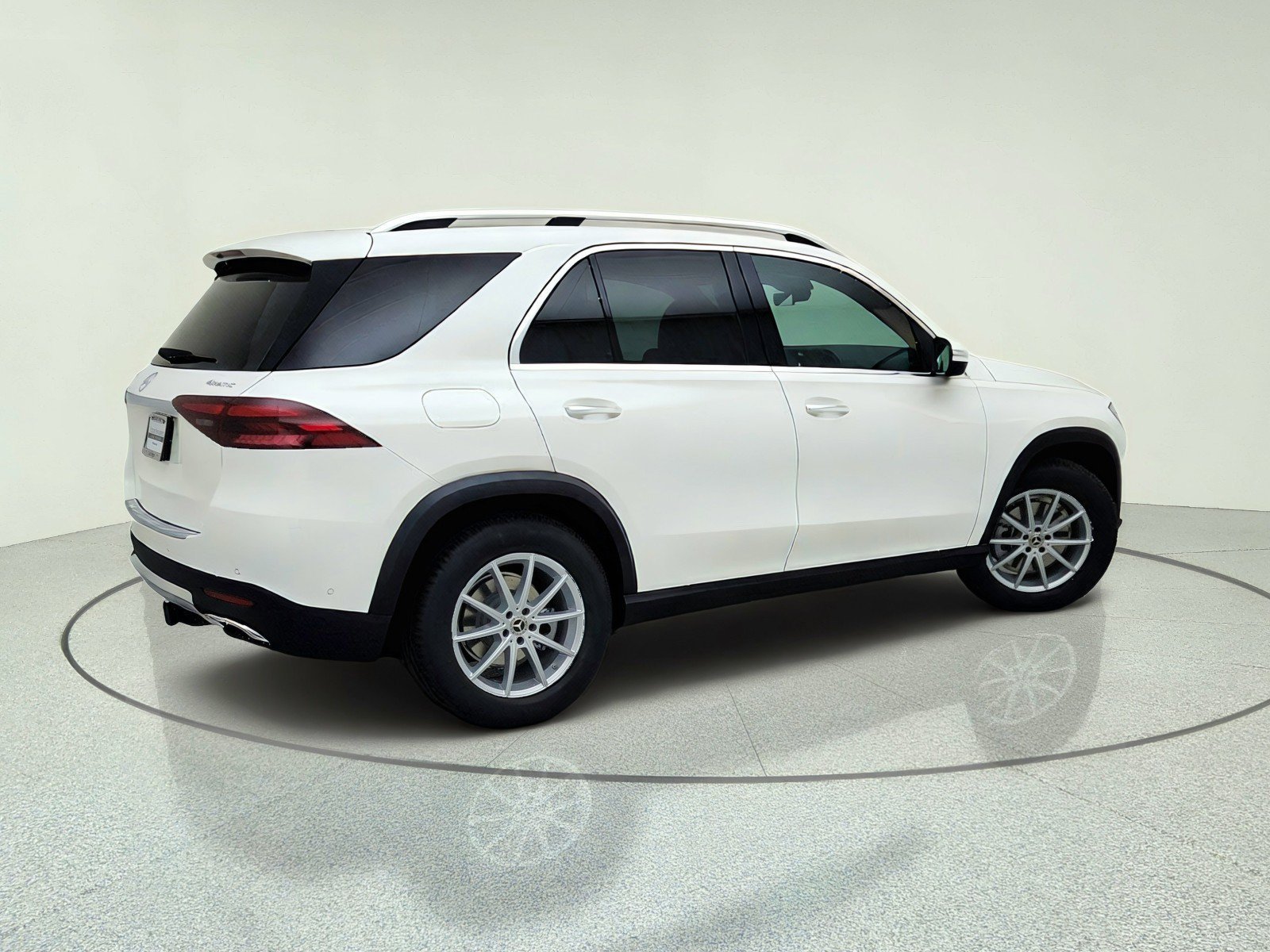 New 2026 Polar White Mercedes-Benz GLE 350 4MATIC® SUV image 36