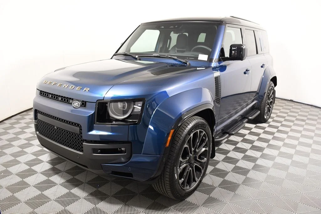 New 2026 Sargasso Blue Land Rover  image 1