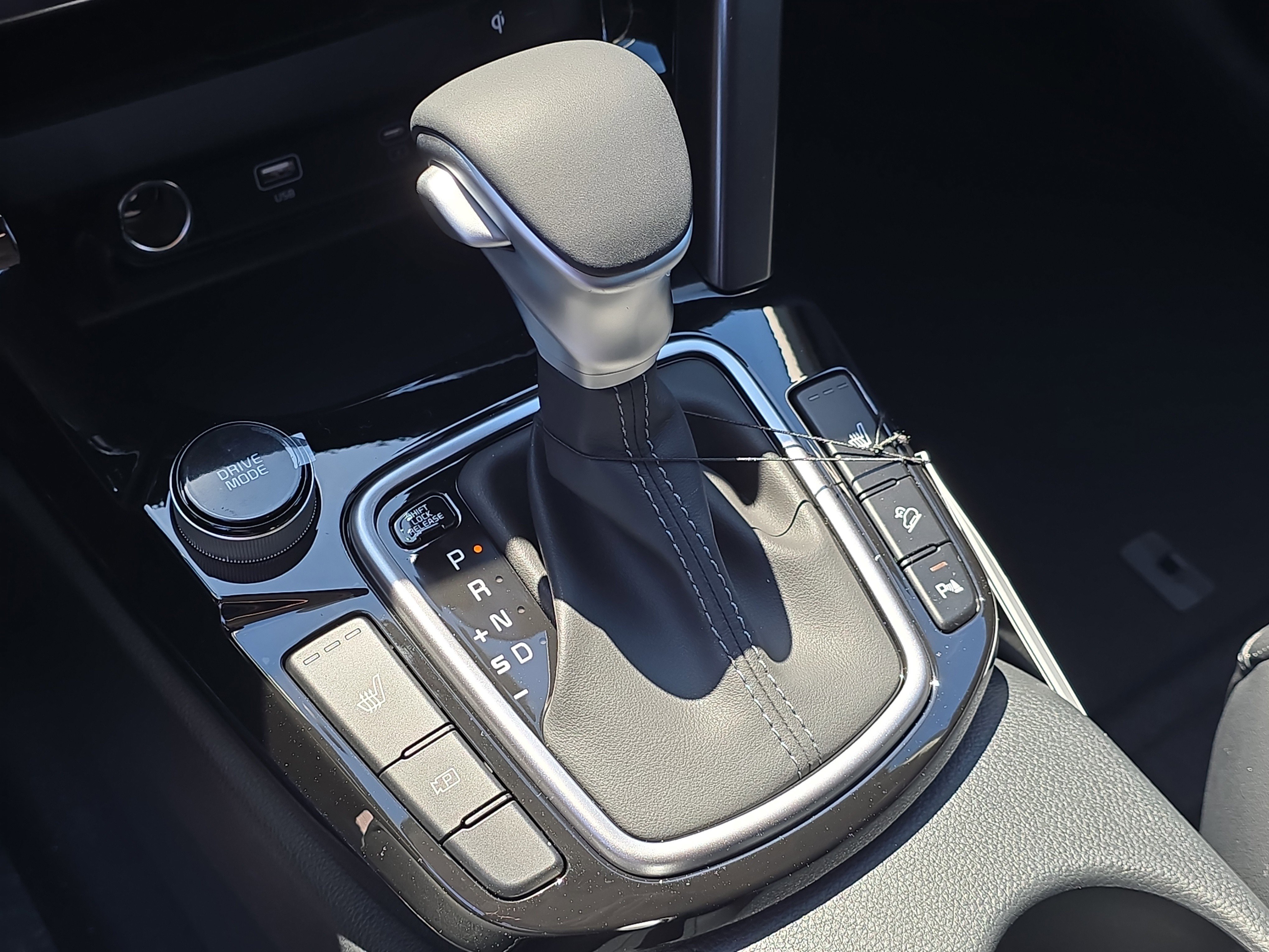 New 2026 Gravity Gray Kia EX image 26