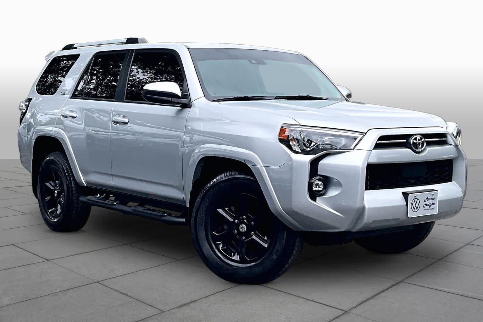 Used 2024 Classic Silver Metallic Toyota SR5 image 3