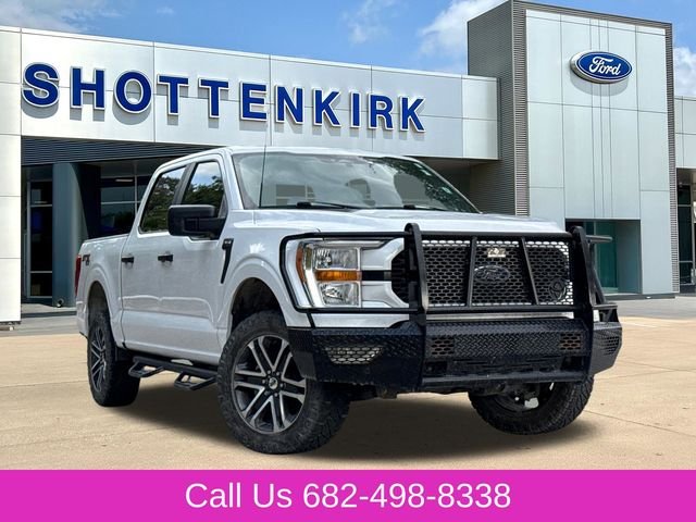Used 2022 White Ford XL image 1