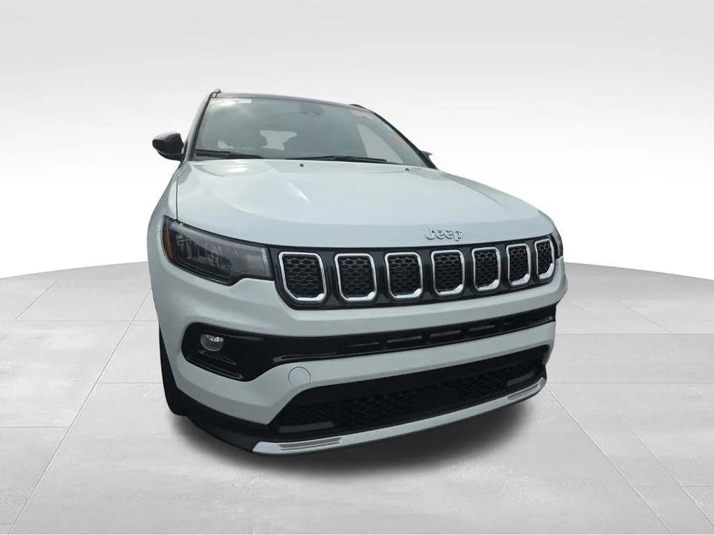 Used 2023 White Jeep Limited image 12