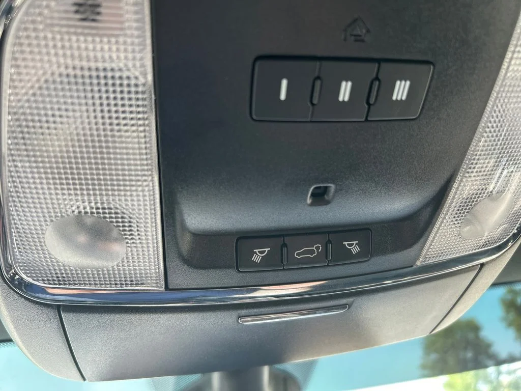 Certified Used 2019 White Dodge R/T image 29