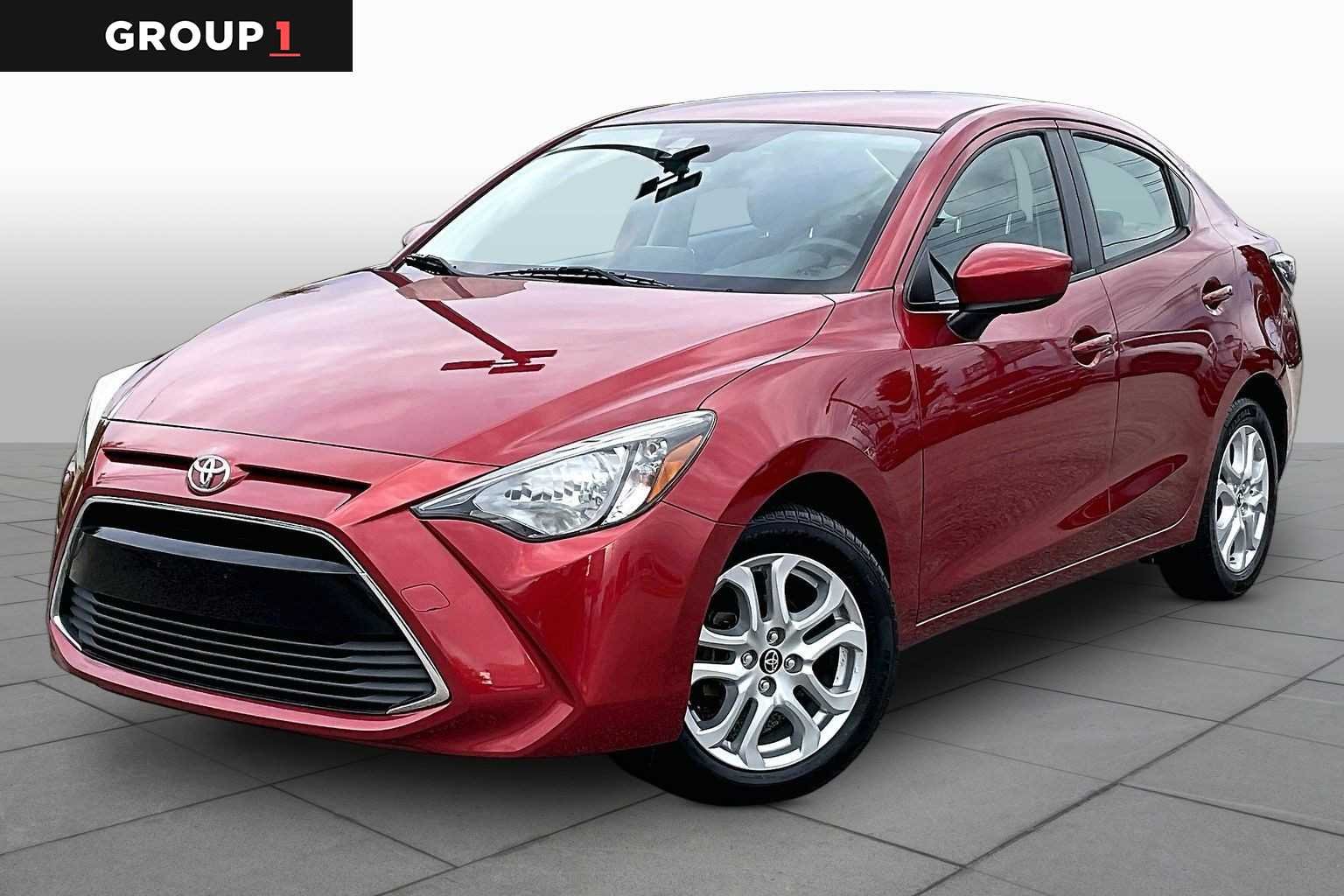 2017 Toyota Yaris iA AT's photo