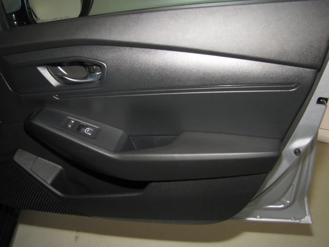 Certified Used 2024 Solar Silver Metallic Honda LX image 48
