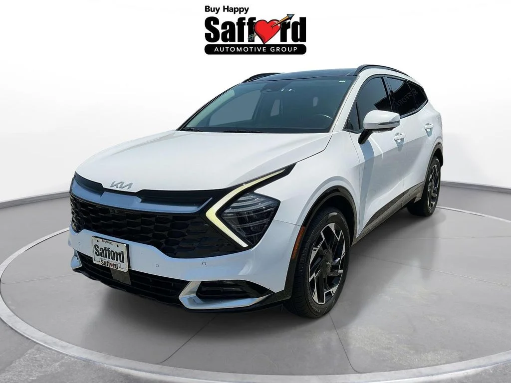 Used 2024 White Kia SX-Prestige image 1