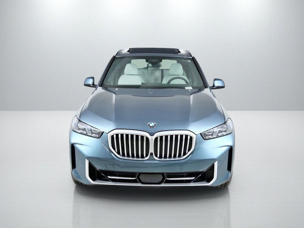 Used 2026 Blue Ridge Mountain Metallic BMW xDrive40i image 17