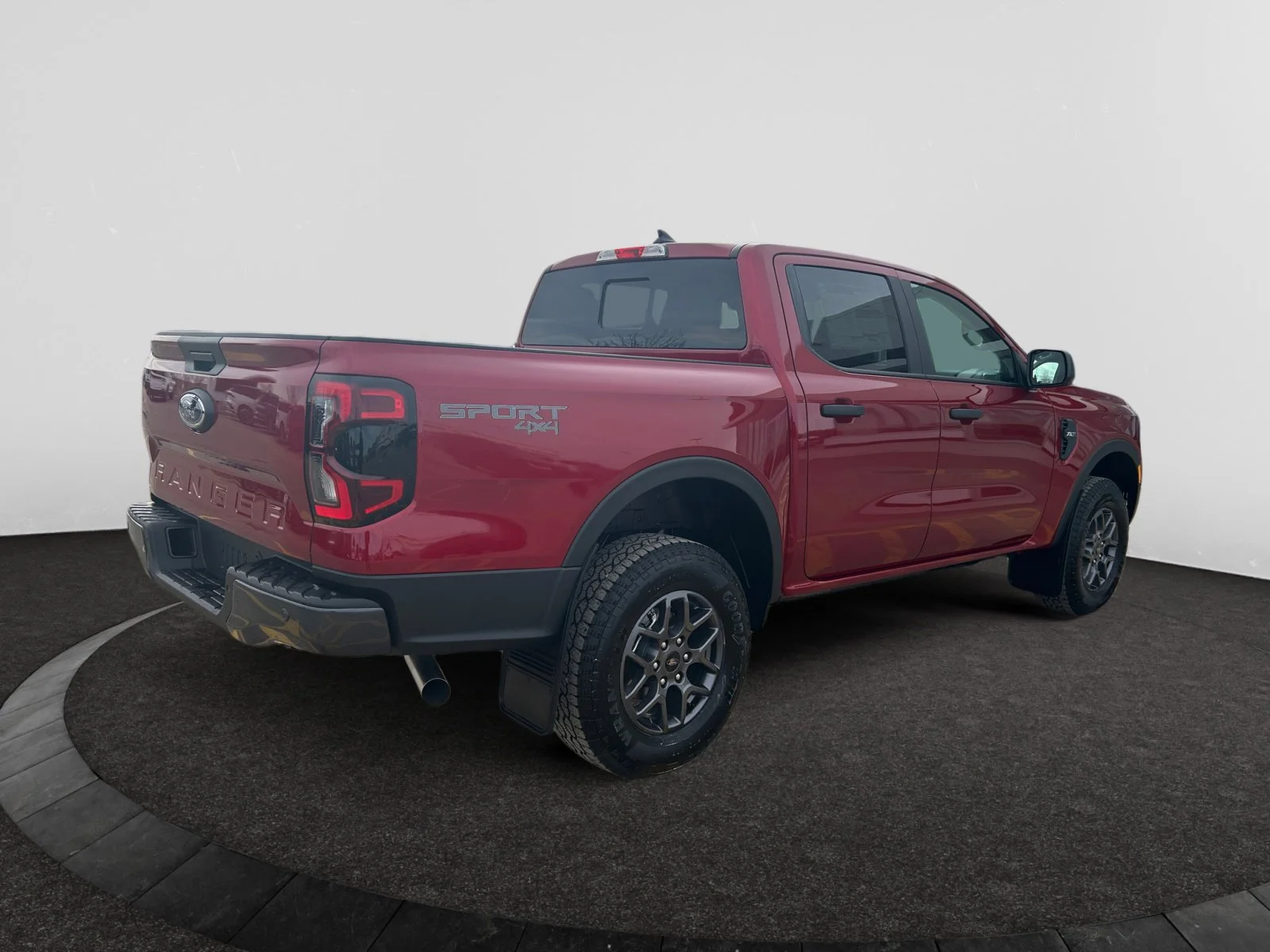 New 2026 Ruby Red Metallic Tinted Clearcoat Ford XLT image 5
