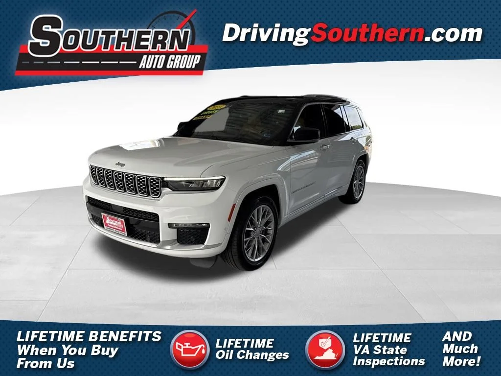 Used 2023 White Jeep Summit image 1