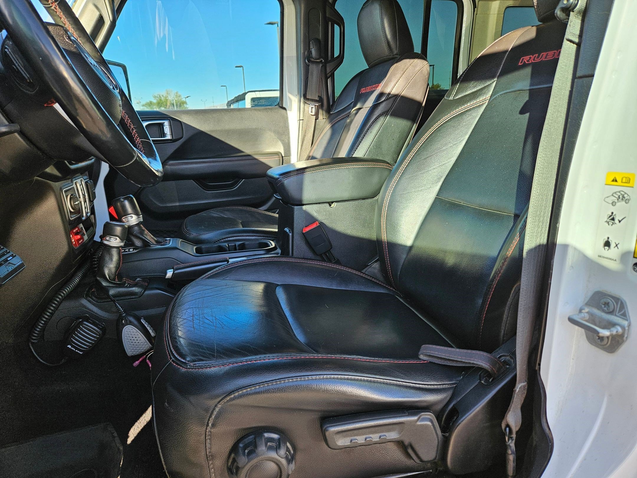 Used 2019 Bright White Clearcoat Jeep Rubicon image 15