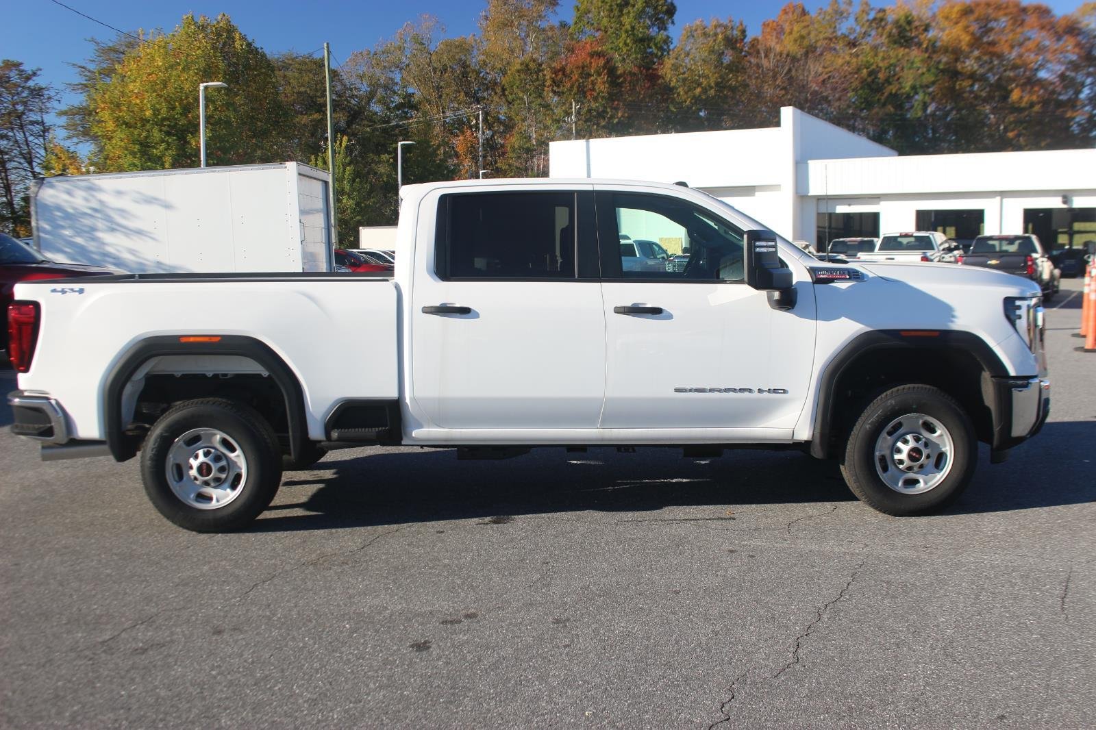 2025 GMC Sierra 2500HD Pro - Photo 8