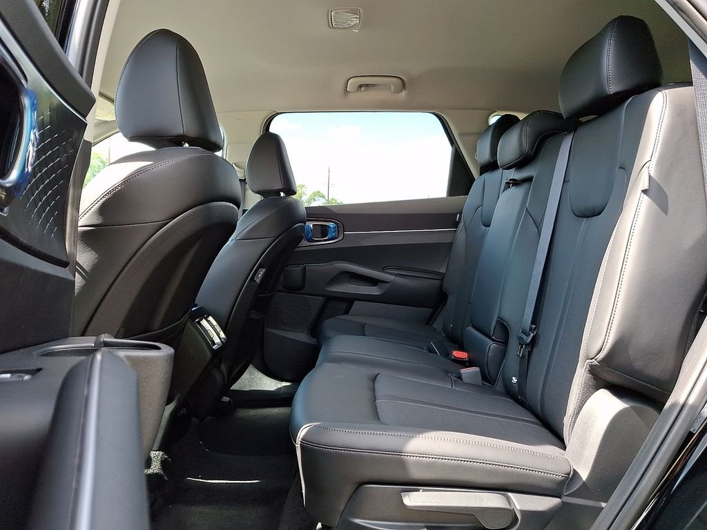 New 2026 Ebony Black Kia S image 5