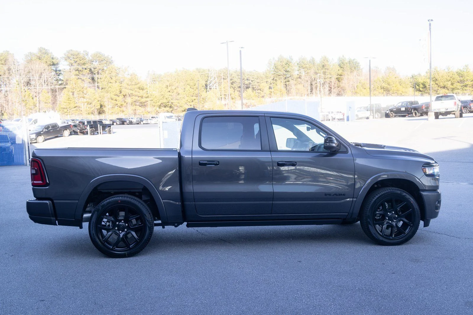 New 2026 Granite Crystal Metallic Clear-Coat Exterior Paint RAM Laramie image 11