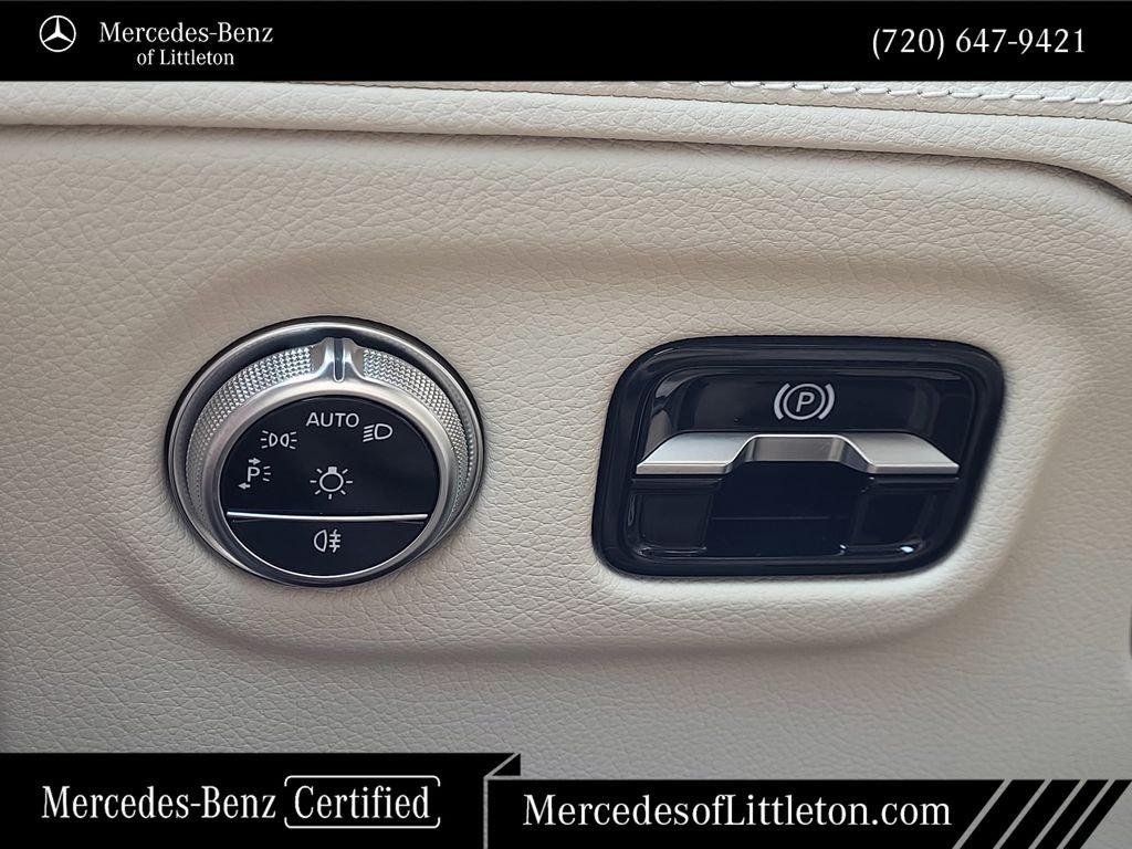 Certified Used 2023 White Mercedes-Benz 450 image 21